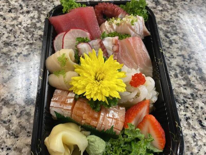 Sashimi Deluxe