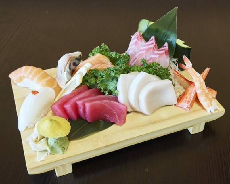 Sushi & Sashimi Combo