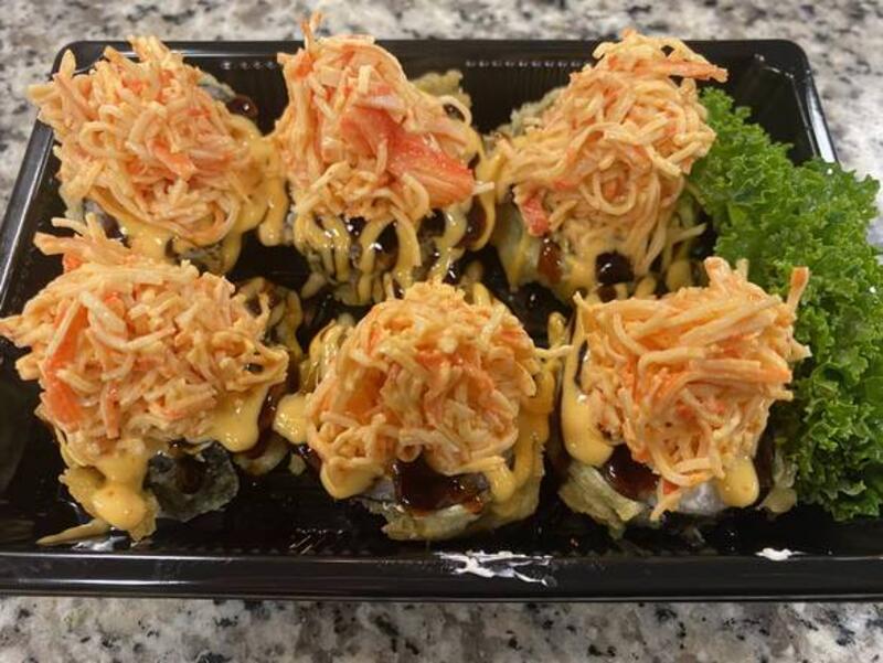 3. Godzilla Roll (6pc)