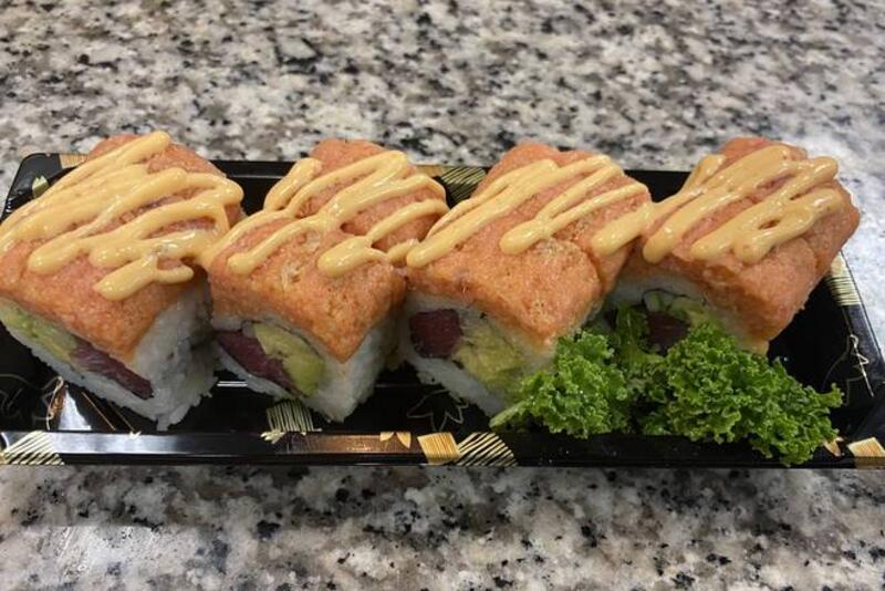18. Crazy Tuna Roll (8pc)
